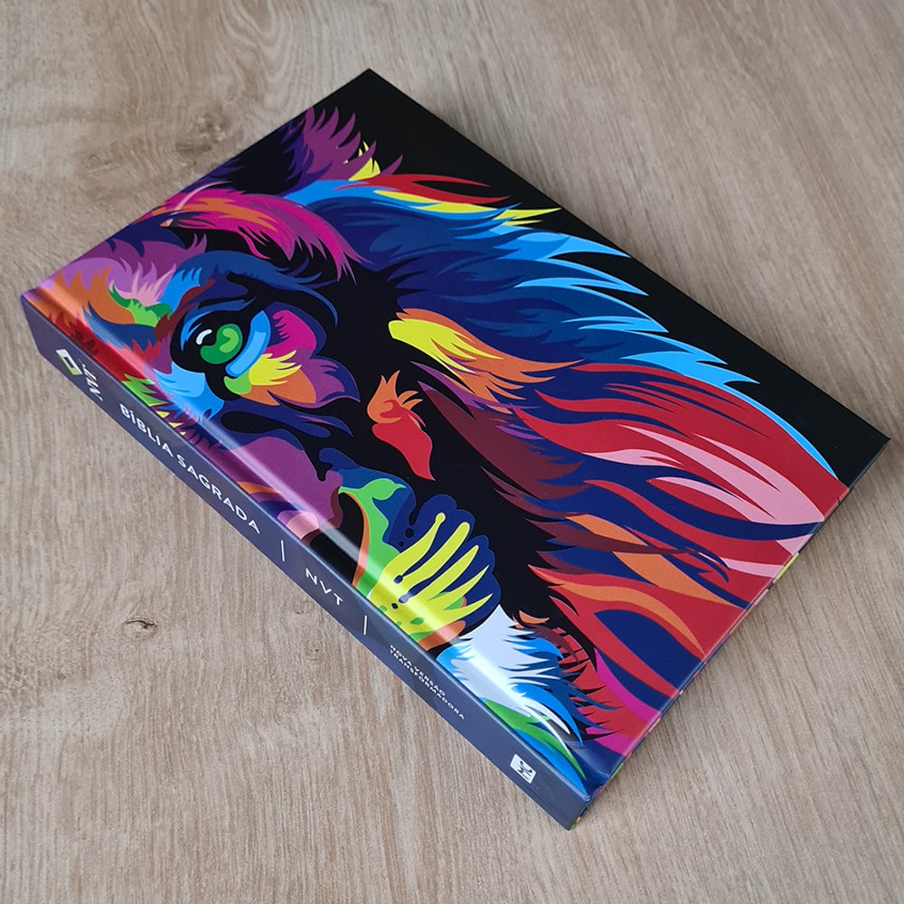 Bíblia Sagrada Lion Colors | NVT | Letra Normal | Capa Dura