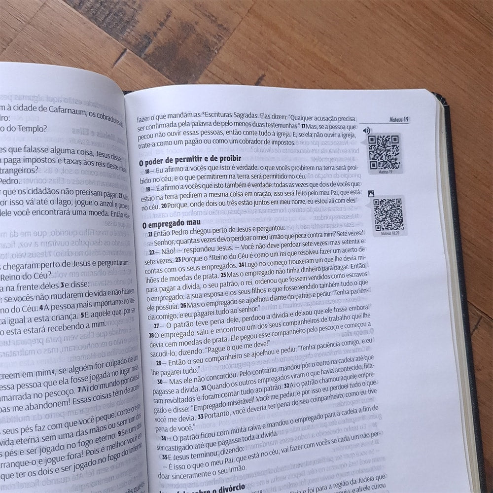 Bíblia Sagrada You Version | NTLH | Letra Normal | Capa Dura Preta