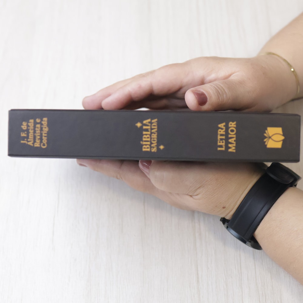 Bíblia Sagrada Bom Pastor | ARC | Letra Maior | Harpa e Corinhos | Capa Dura