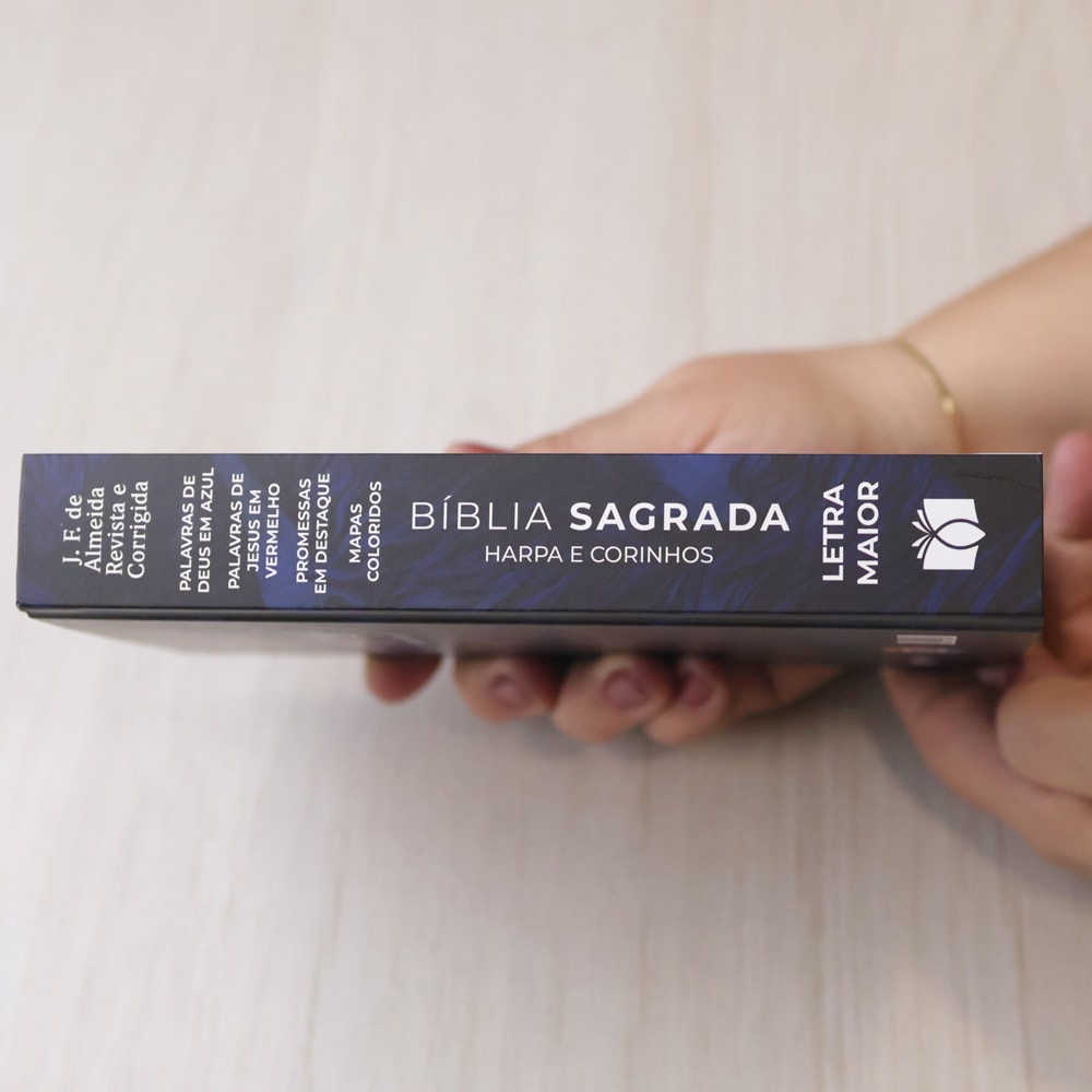 Bíblia Sagrada Leão Consumado | ARC | Letra Maior | Harpa e Corinhos | Capa Dura
