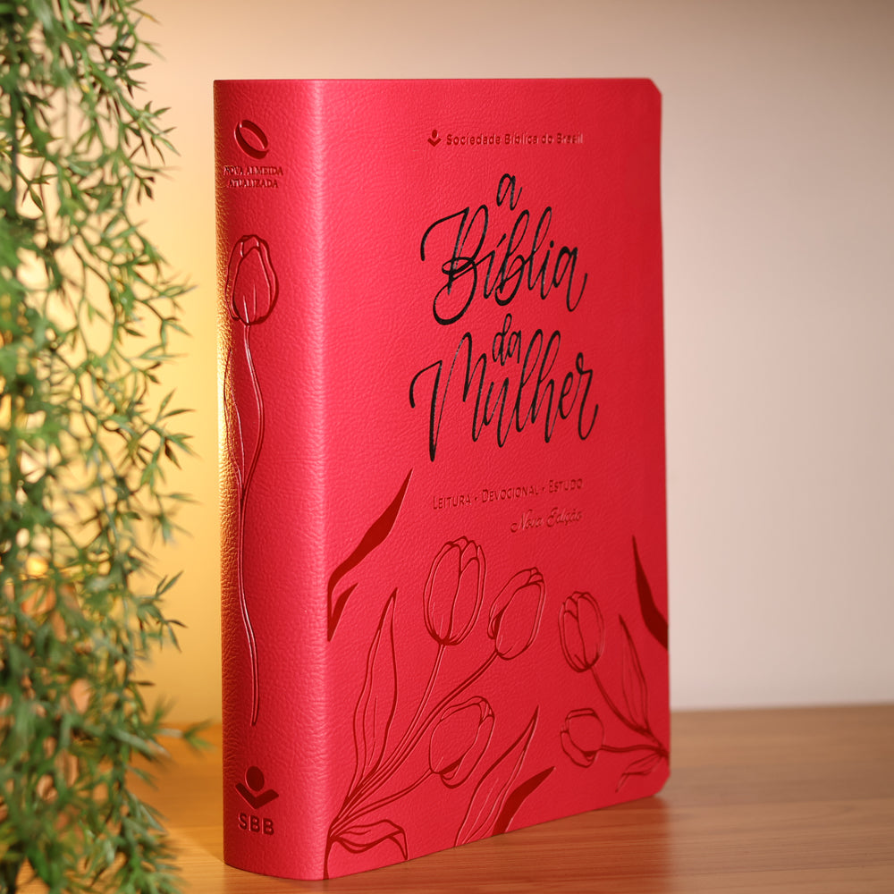 A Bíblia da Mulher | Letra Grande | NAA | Capa Luxo Aston Pink | Caixa Janela