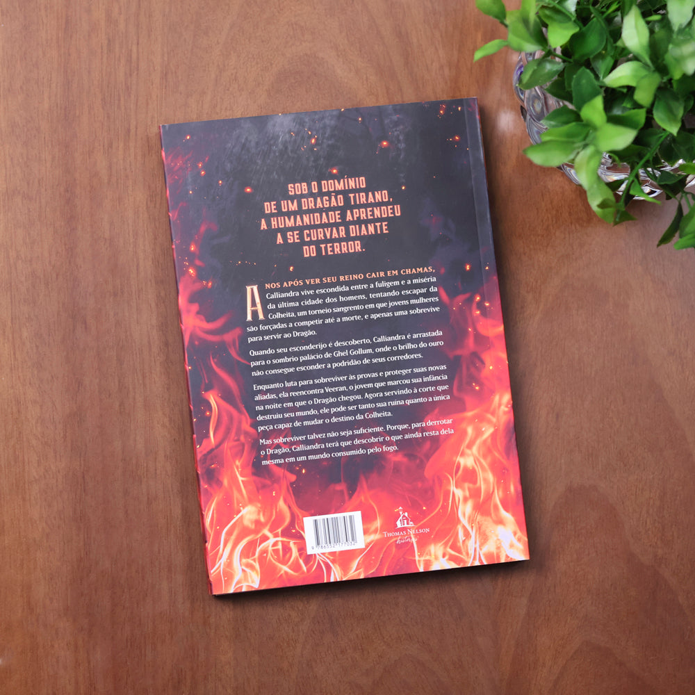 Colheita de Fogo e Sangue | Sara Gusella