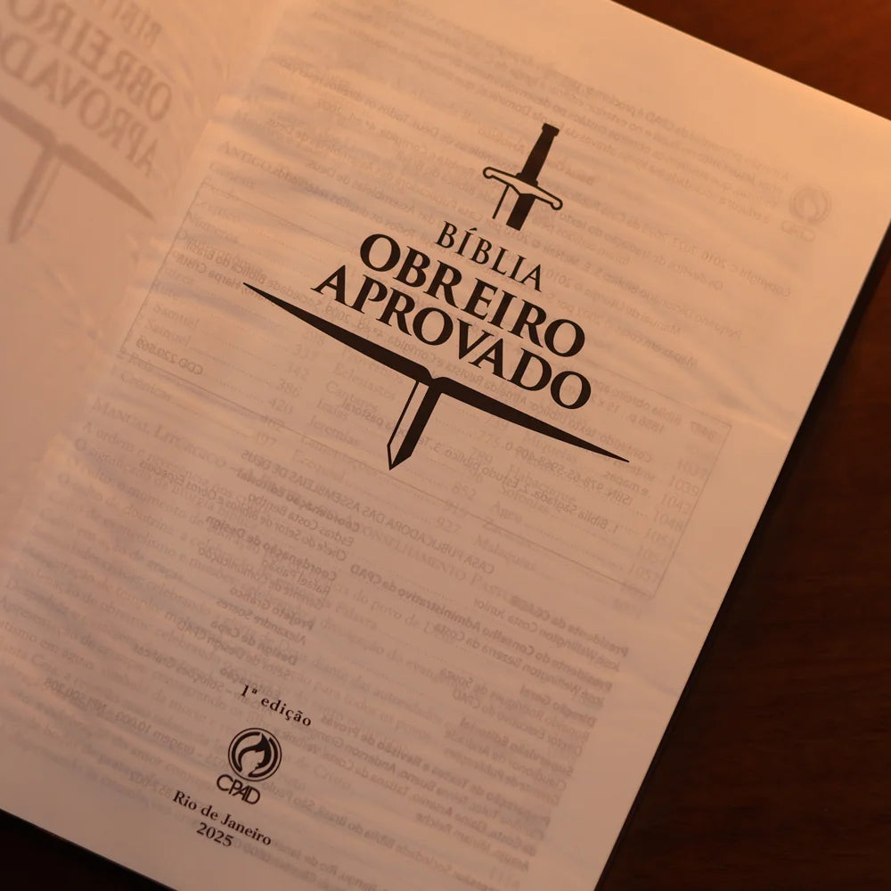 Bíblia Obreiro Aprovado Média Luxo Harpa Cristã Azul