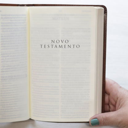 Bíblia Sagrada | ACF | Letra Grande | Couro Soft Marrom