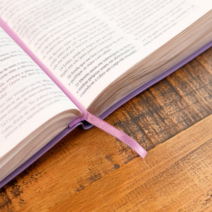 Bíblia Campo de Batalha da Mente | NVA | Letra Normal | Capa Luxo Lilás