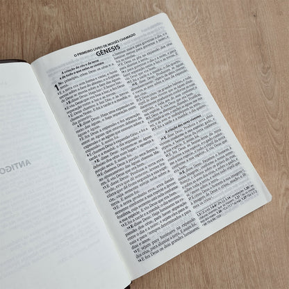 Bíblia Sagrada | ARC | Letra Grande | Harpa Cristã | Capa Luxo Preta