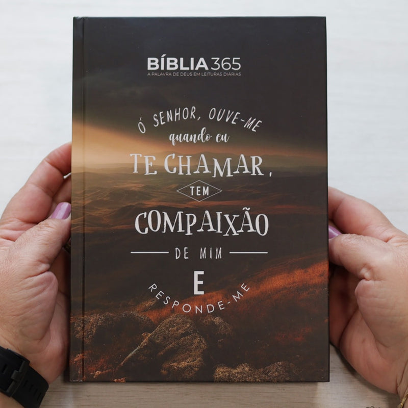 Bíblia 365 Responda-me | NVT | Letra Grande | Capa Dura