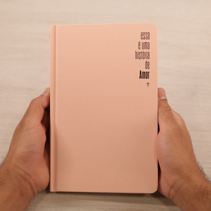 Bíblia Sagrada Slim Essa é Uma História de Amor | NVI | Leitura Perfeita | Capa Dura Rosa