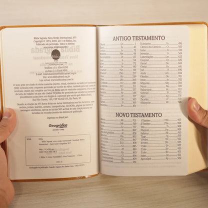 Bíblia Sagrada | NVI | Letra Normal | Capa Luxo Mostarda