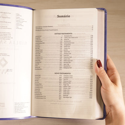 Bíblia Slim Filament | NVT | Letra Grande | Capa Couro Sintético Lilás