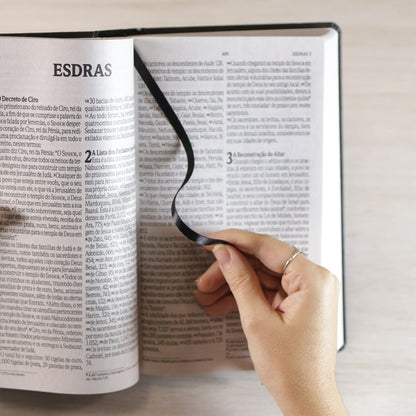 Bíblia Sagrada Cruz A Morte Não Pode Vencer | NVI | Letra Grande | Capa Dura