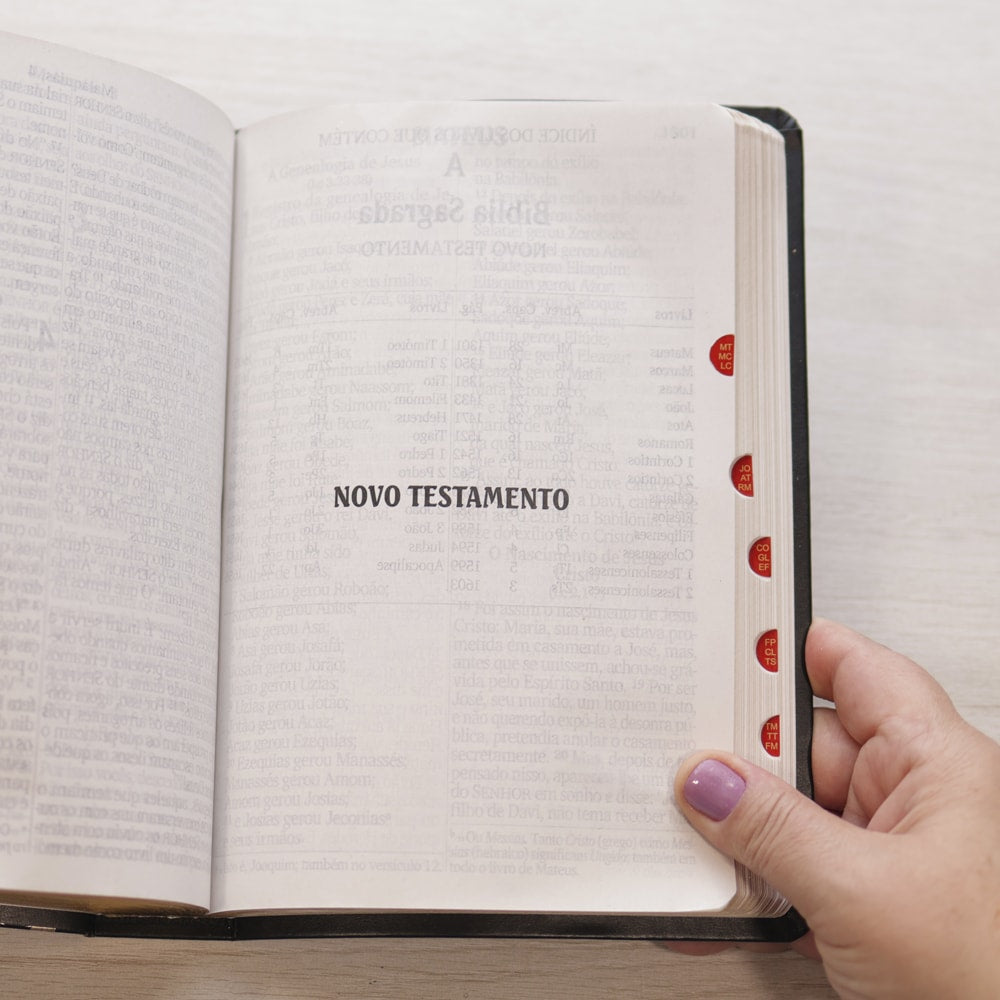 Bíblia Sagrada Letra Jumbo | NVI | Capa Arabesco Preta