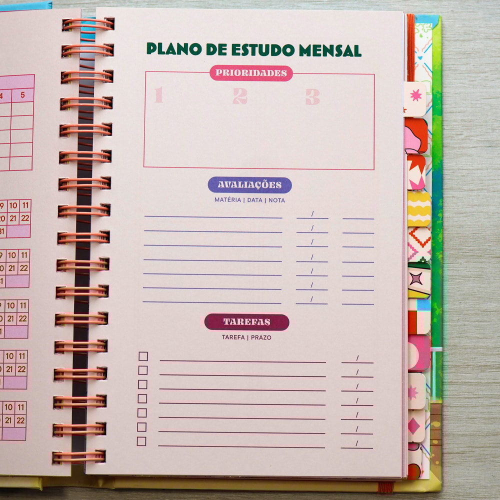 Meu Plano Perfeito Florescer | Capa Almofadada Espiral Oculto Dorama