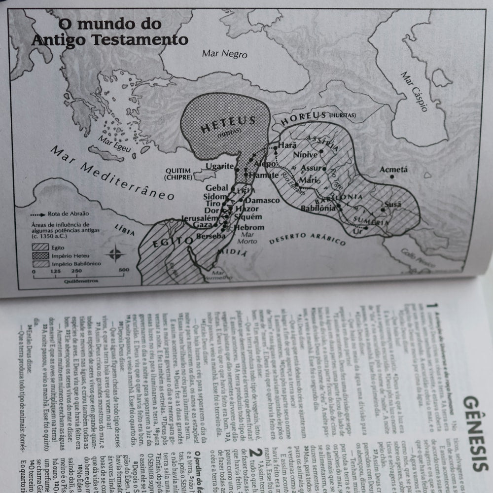 Bíblia Sagrada | NTLH | Vão Pelo Mundo | Brochura