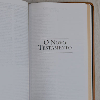Bíblia King James Fiel 1611 | Ultrafina Slim | Capa Castanha