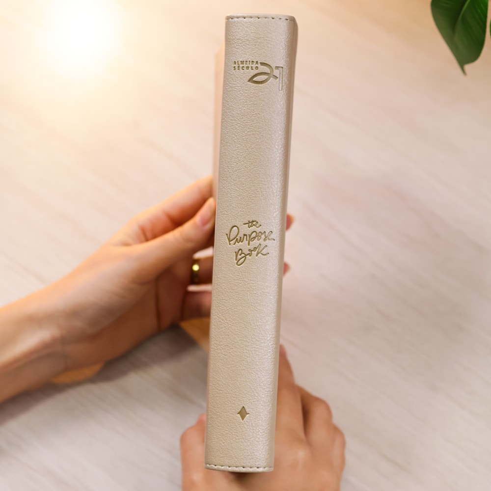 Bíblia The Purpose Book | A21 | Capa Couro Soft Bege Flores