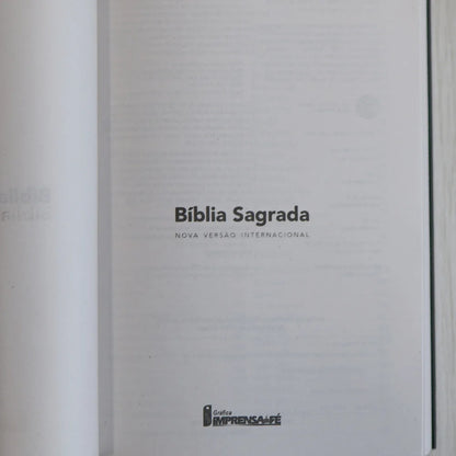 Bíblia Sagrada Leão Coroado | NVI | Capa Brochura