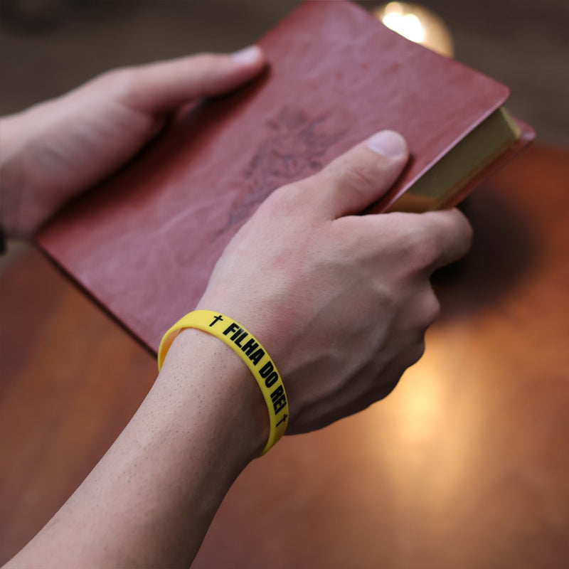 Pulseira de Silicone Amarela | Filha do Rei