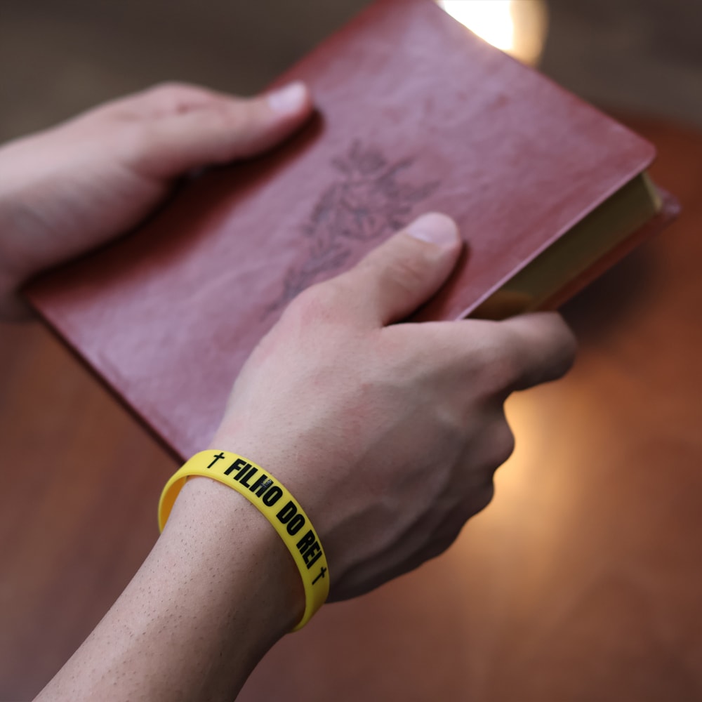 Pulseira de Silicone Amarela | Filho do Rei