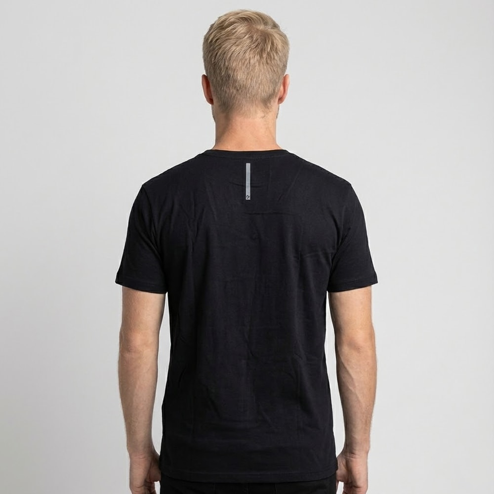 Camiseta Preta | O Amor Me Amou
