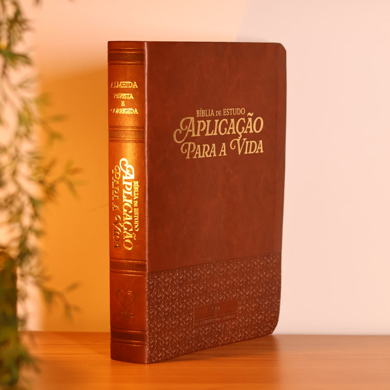 Bíblia de Estudo Aplicação Para Vida | ARC | Full Color | Capa PU Luxo Marrom