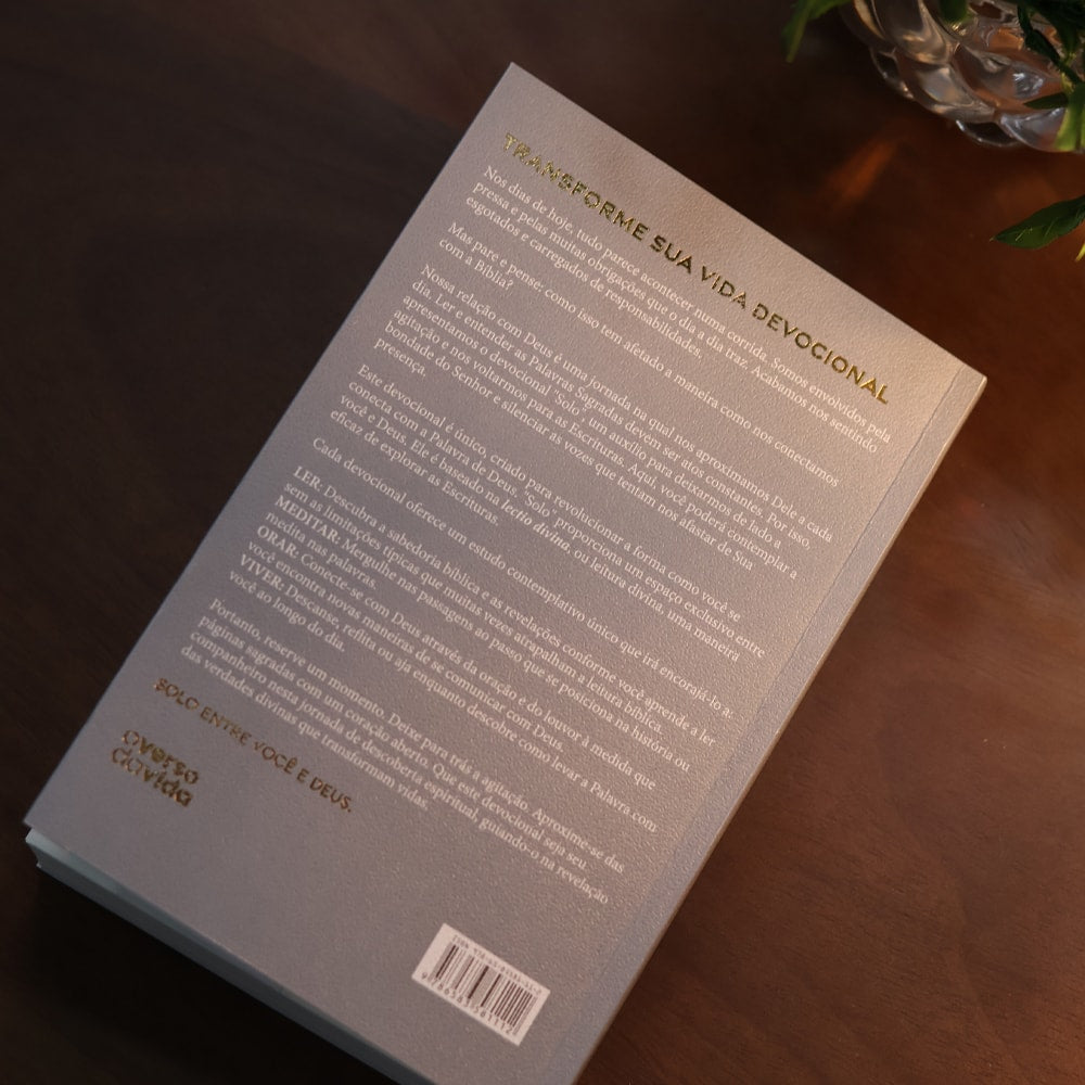 Devocional Solo | Eugene Peterson | Capa Brochura