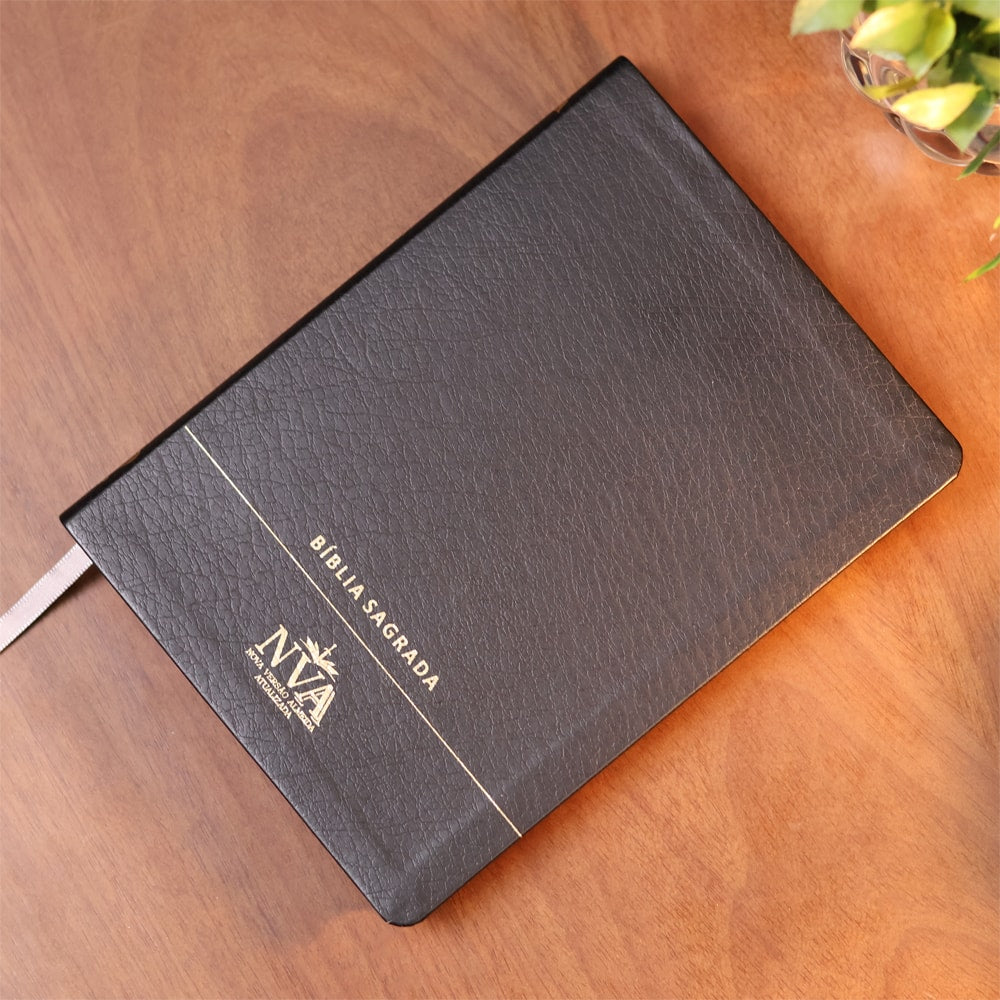 Bíblia Slim | Letra Normal | NVA | Capa Premium Luxo Minimalista Preta