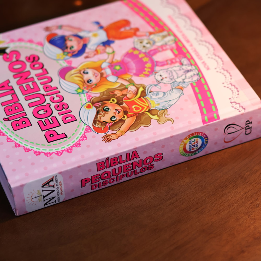 Bíblia Pequenos Discípulos | NVA | Letra Normal | Capa Dura Rosa