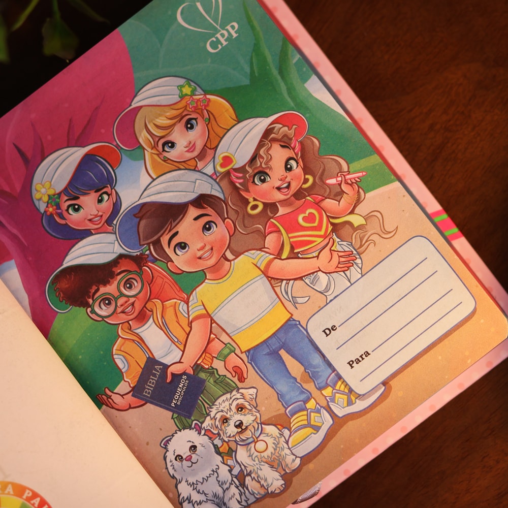 Bíblia Pequenos Discípulos | NVA | Letra Normal | Capa Dura Rosa