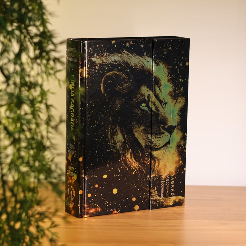 Bíblia Sagrada Leão Dourado | ARC | Letra Gigante | Harpa Avivada e Corinhos | Capa Dura Carteira