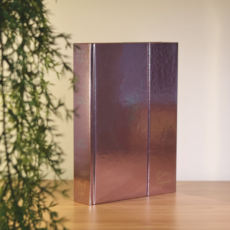 Bíblia Sagrada Minimalista Lilás | ARC | Letra Gigante | Harpa e Corinhos | Capa Dura Carteira