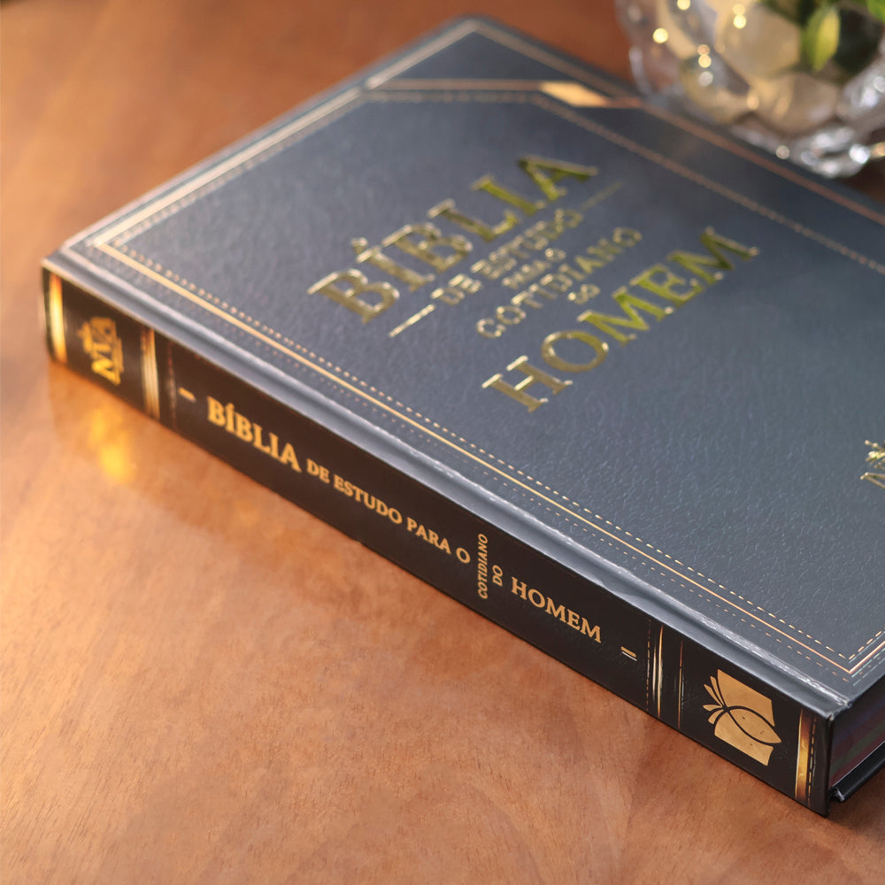 Bíblia de Estudo Para o Cotidiano do Homem | NVA | Full Collor | Capa Dura Preta