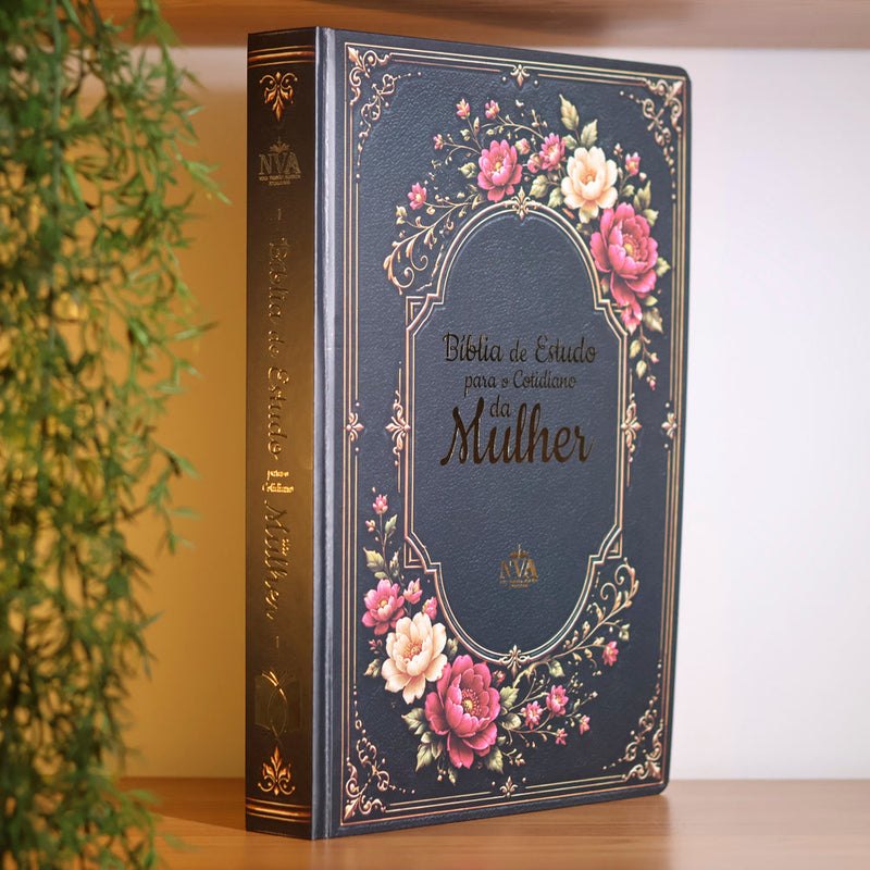 Bíblia de Estudo Para o Cotidiano da Mulher | NVA | Full Collor | Capa Dura Preta Com Dálias