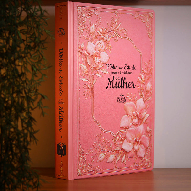 Bíblia de Estudo Para o Cotidiano da Mulher | NVA | Full Collor | Capa Dura Rosa Com Orquídeas