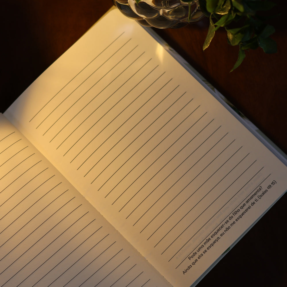 Caderno Moleskine | Com Pauta | Lírios