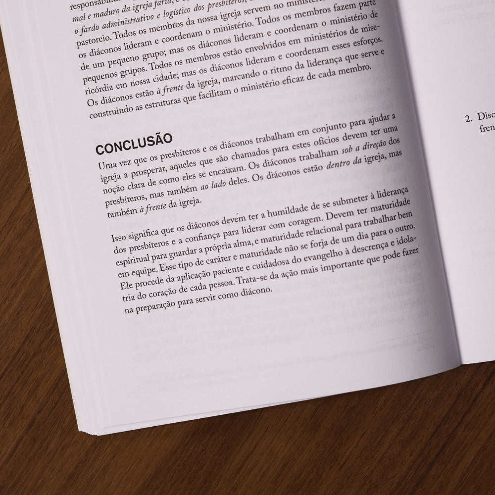Diáconos Centrados no Evangelho | Robert H. Thune